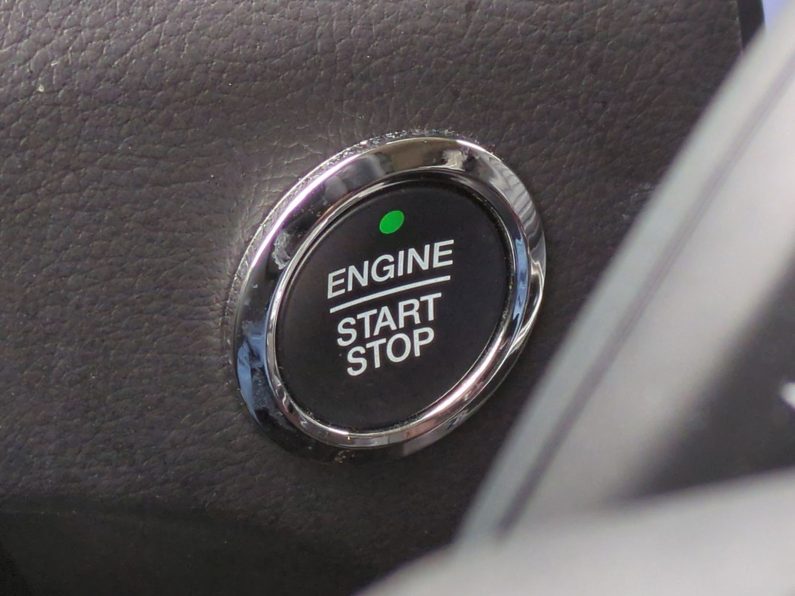 2024 Ford Edge SEL 29