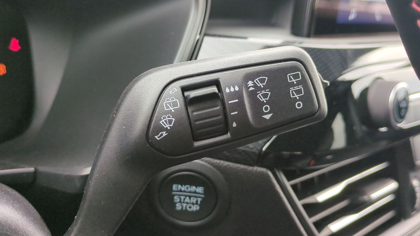 Thumbnail: 2025 Ford Escape - 24