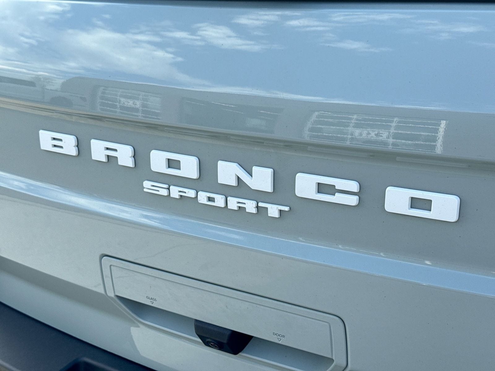 Thumbnail: 2023 Ford Bronco Sport - 12