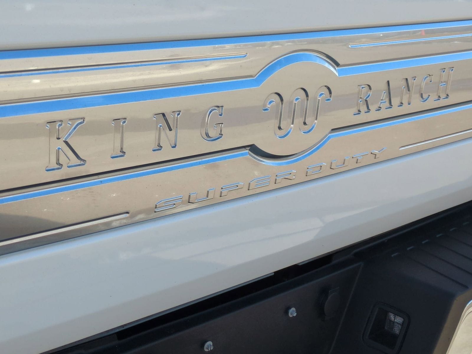 Thumbnail: 2022 Ford F-450 - 16