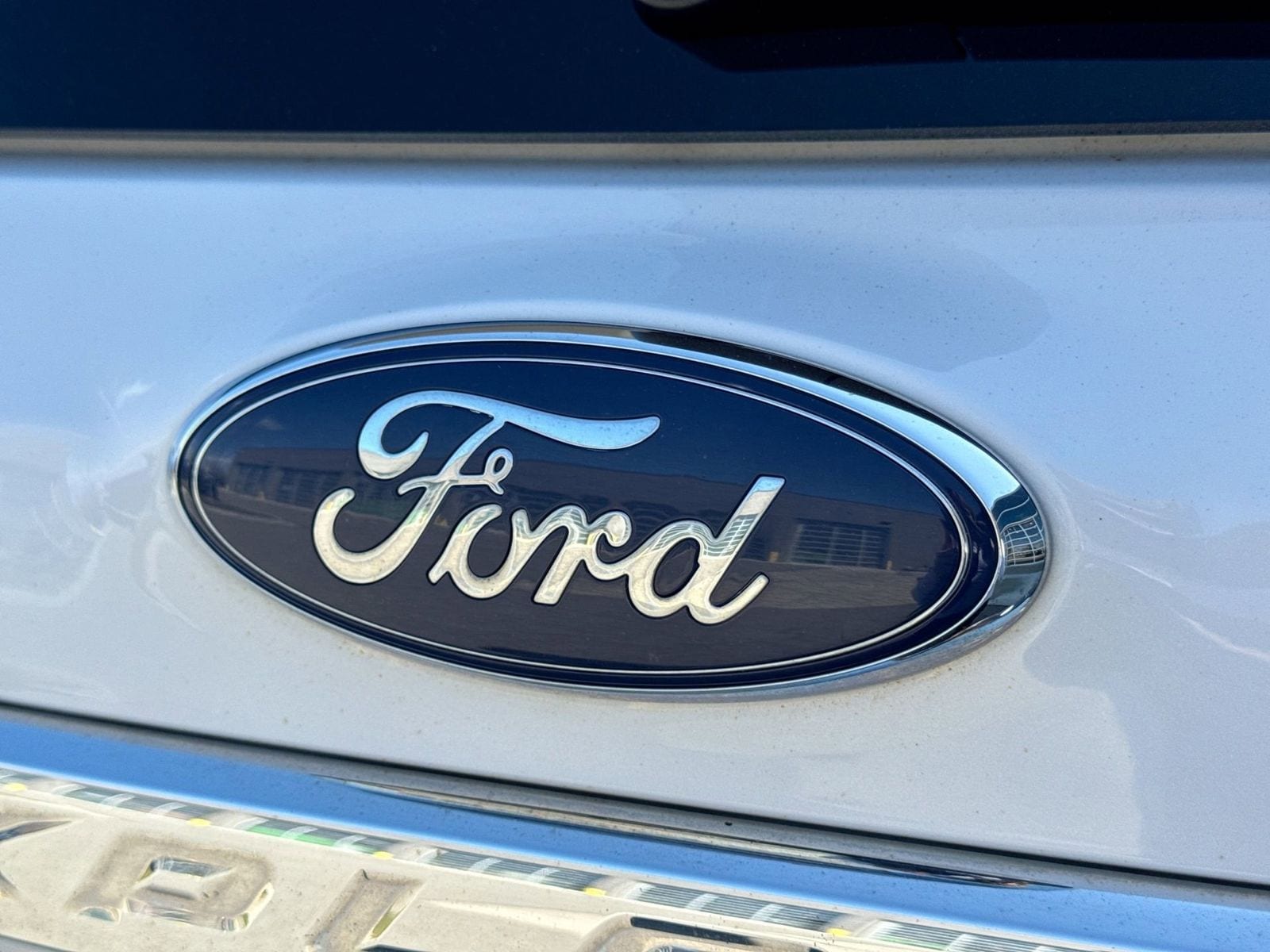 Thumbnail: 2017 Ford Explorer - 12