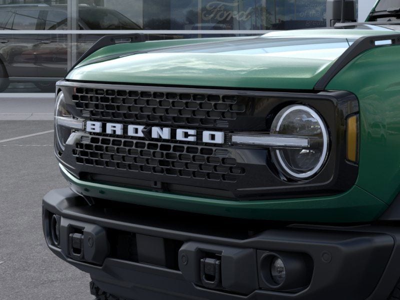 Thumbnail: 2025 Ford Bronco - 20