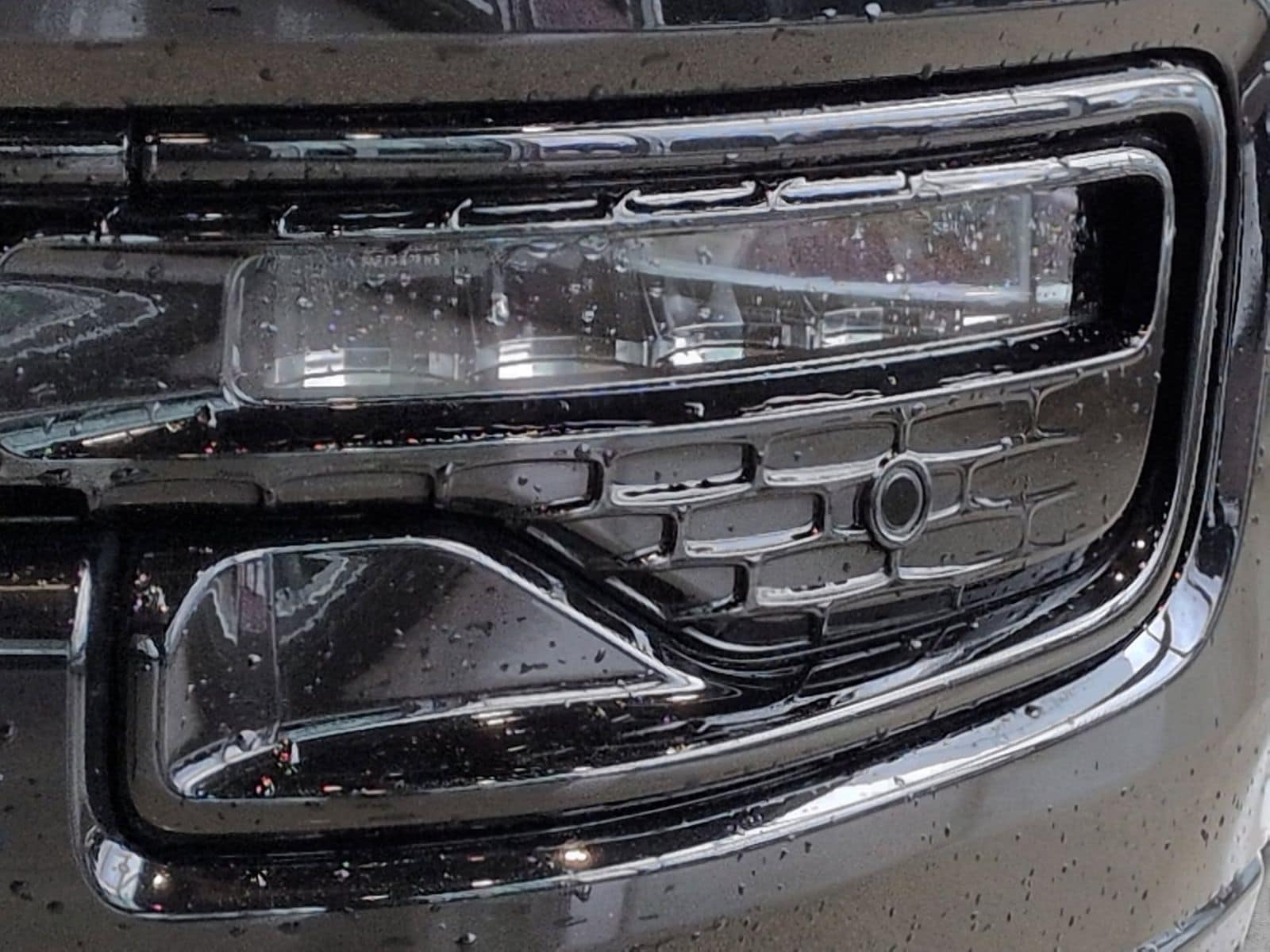 Thumbnail: 2024 Jeep Wagoneer - 13