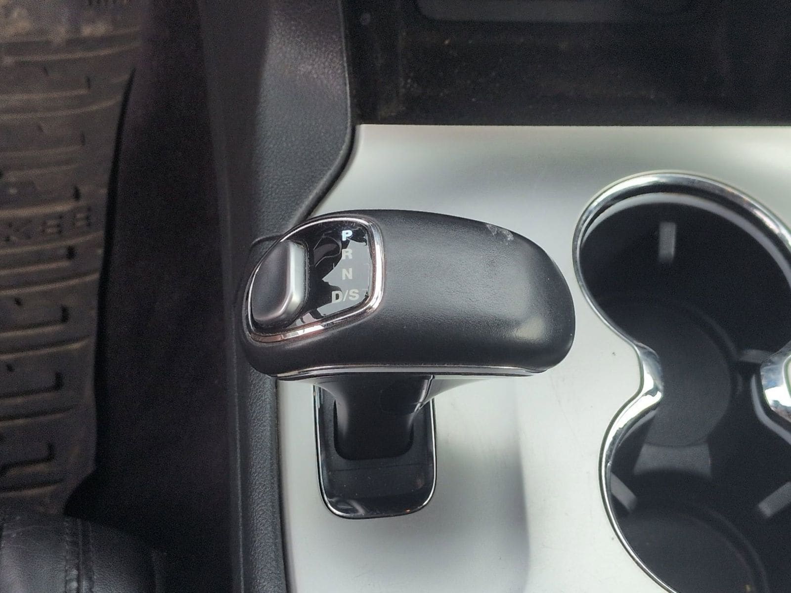 Thumbnail: 2015 Jeep Grand Cherokee - 39