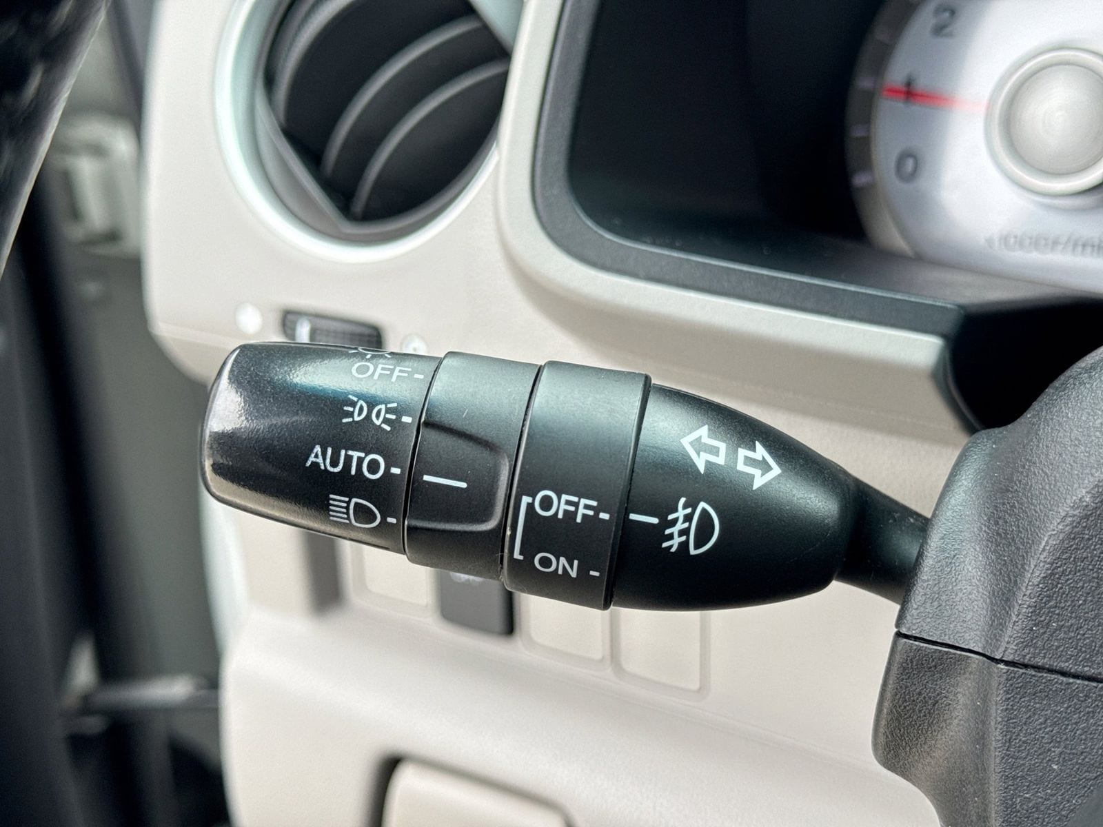 Thumbnail: 2010 Honda Pilot - 26
