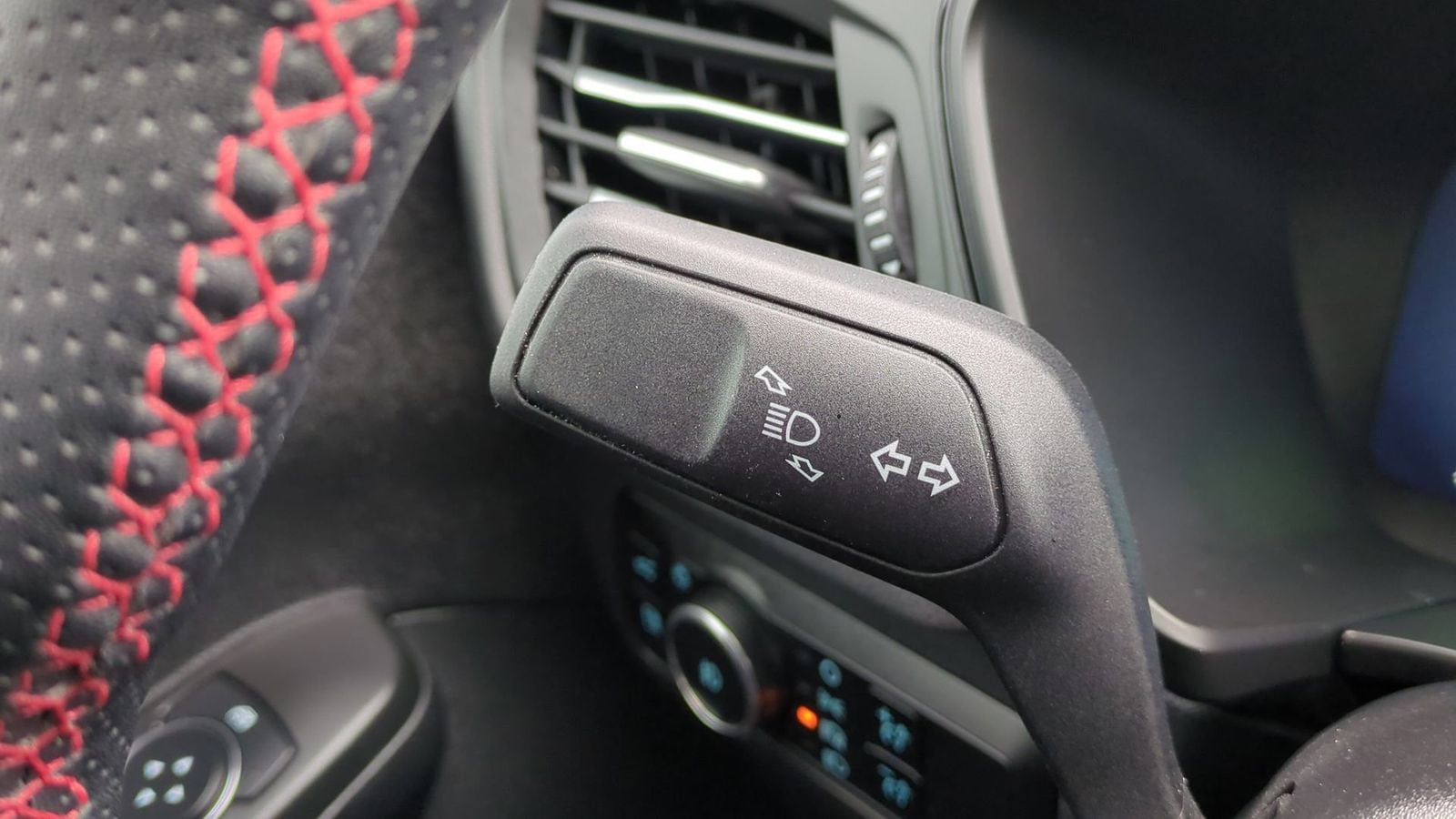 Thumbnail: 2024 Ford Escape - 28