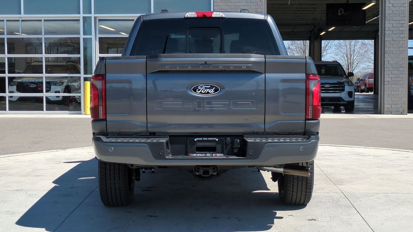 2025 Ford F-150 Platinum photo 4