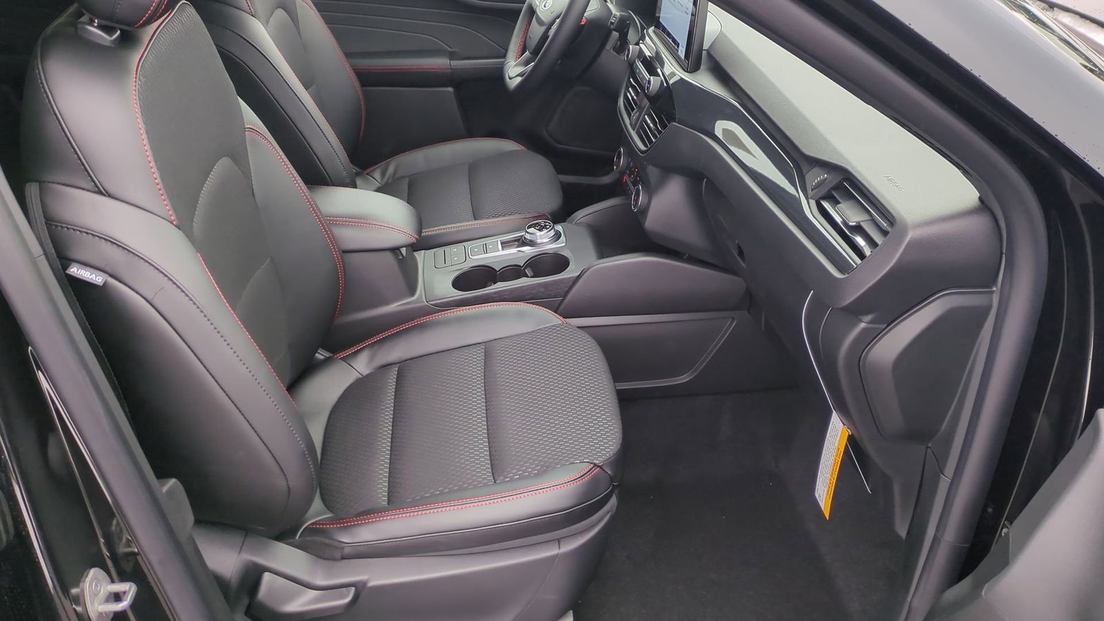 Thumbnail: 2026 Ford Escape - 18