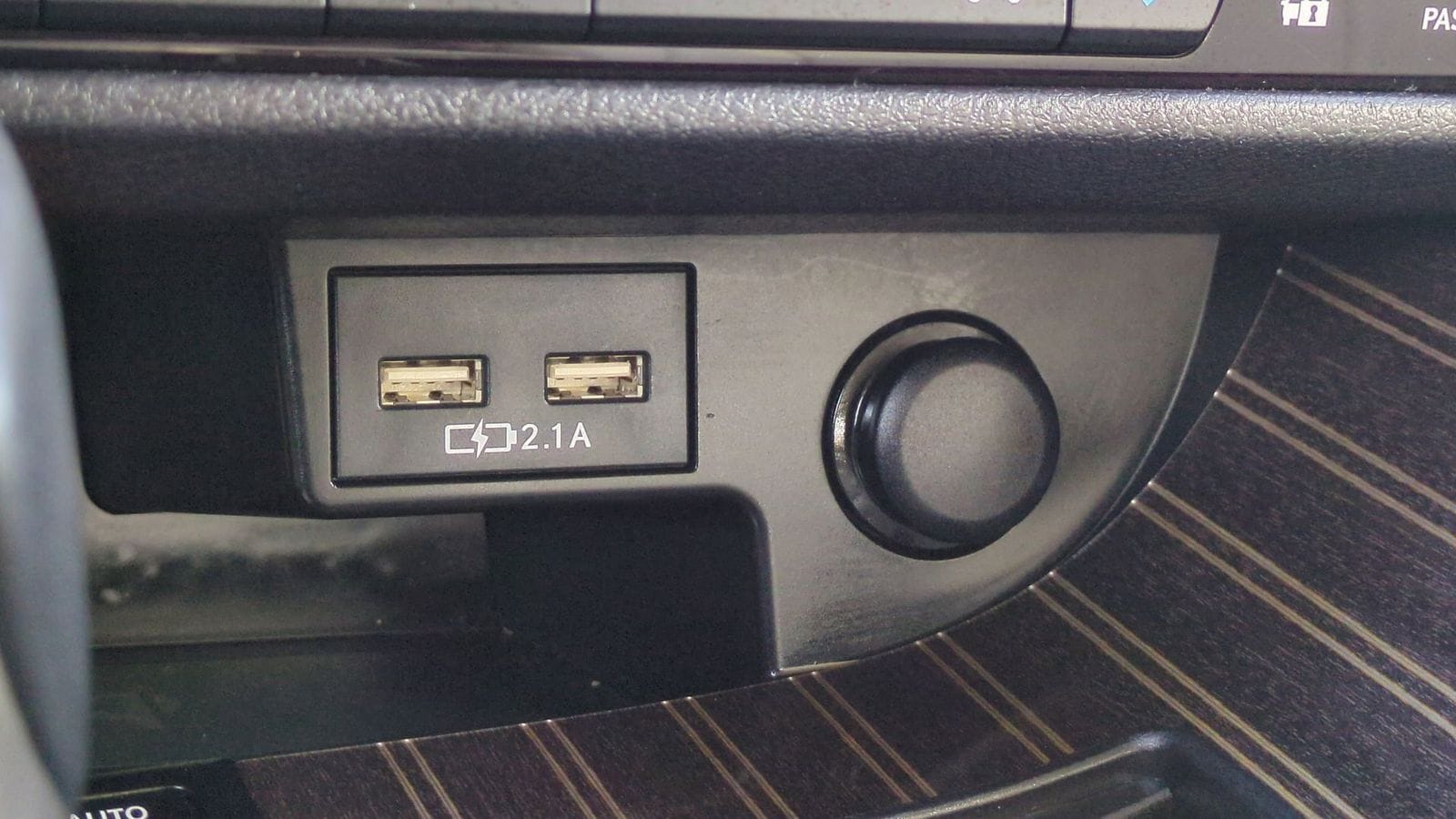 Thumbnail: 2022 Lexus RX - 33