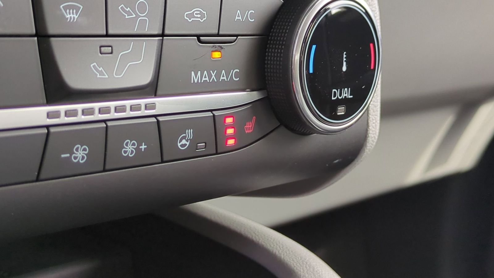 Thumbnail: 2025 Ford Escape - 32