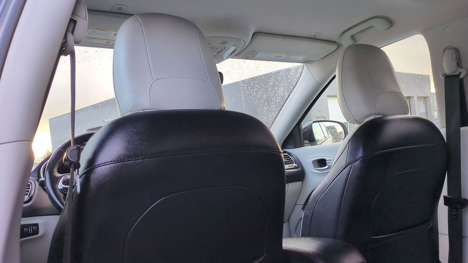 Thumbnail: 2019 Jeep Compass - 18