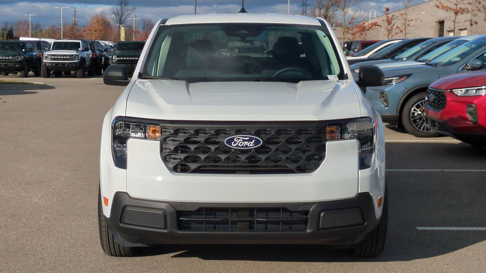 Thumbnail: 2025 Ford Maverick - 9