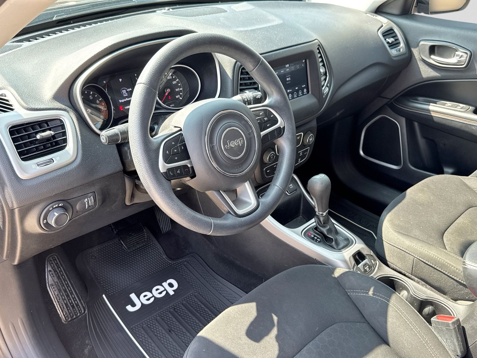 Used 2019 Jeep Compass Sport with VIN 3C4NJCAB7KT649398 for sale in Ferndale, MI