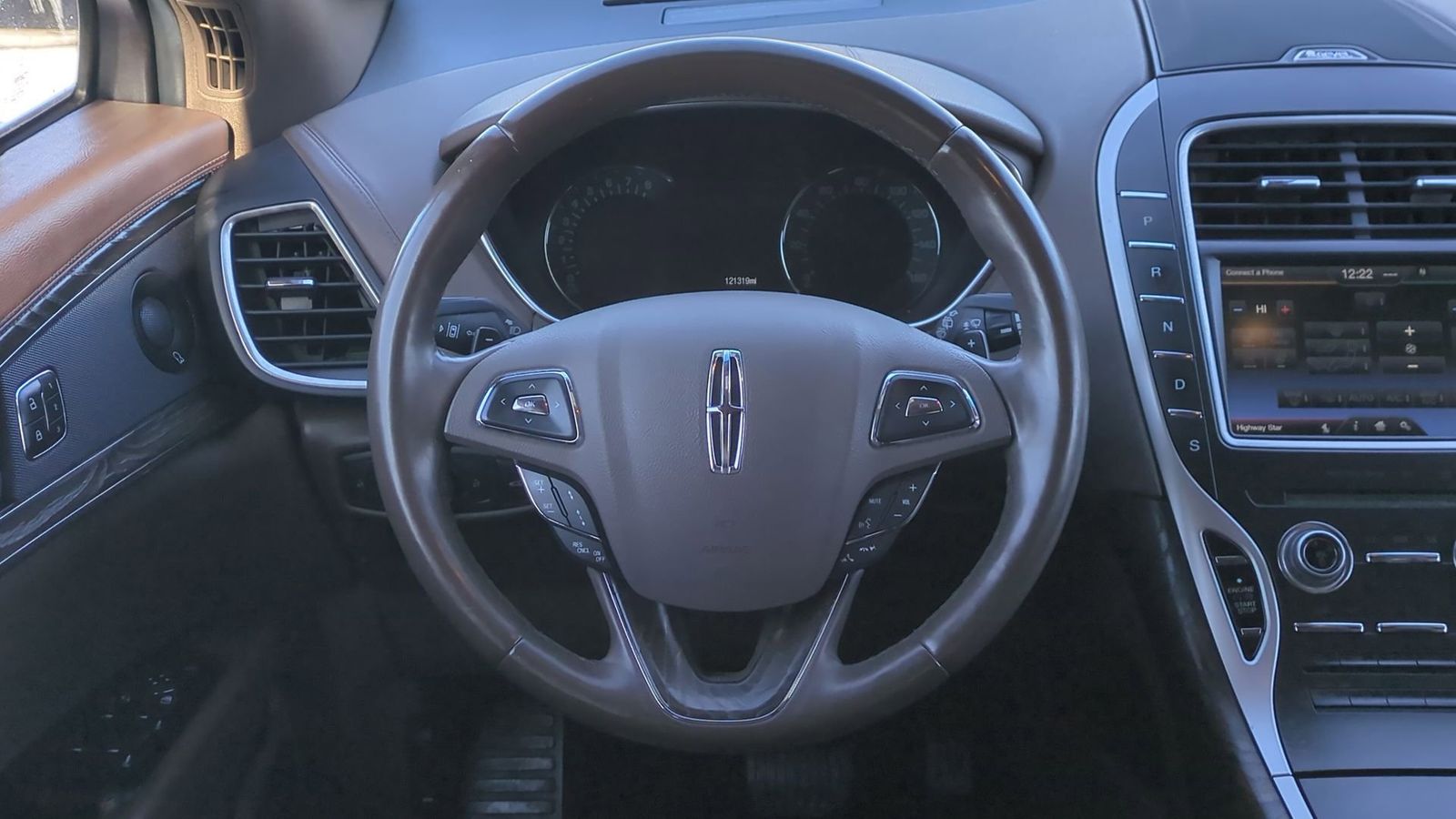 Thumbnail: 2016 Lincoln MKX - 25