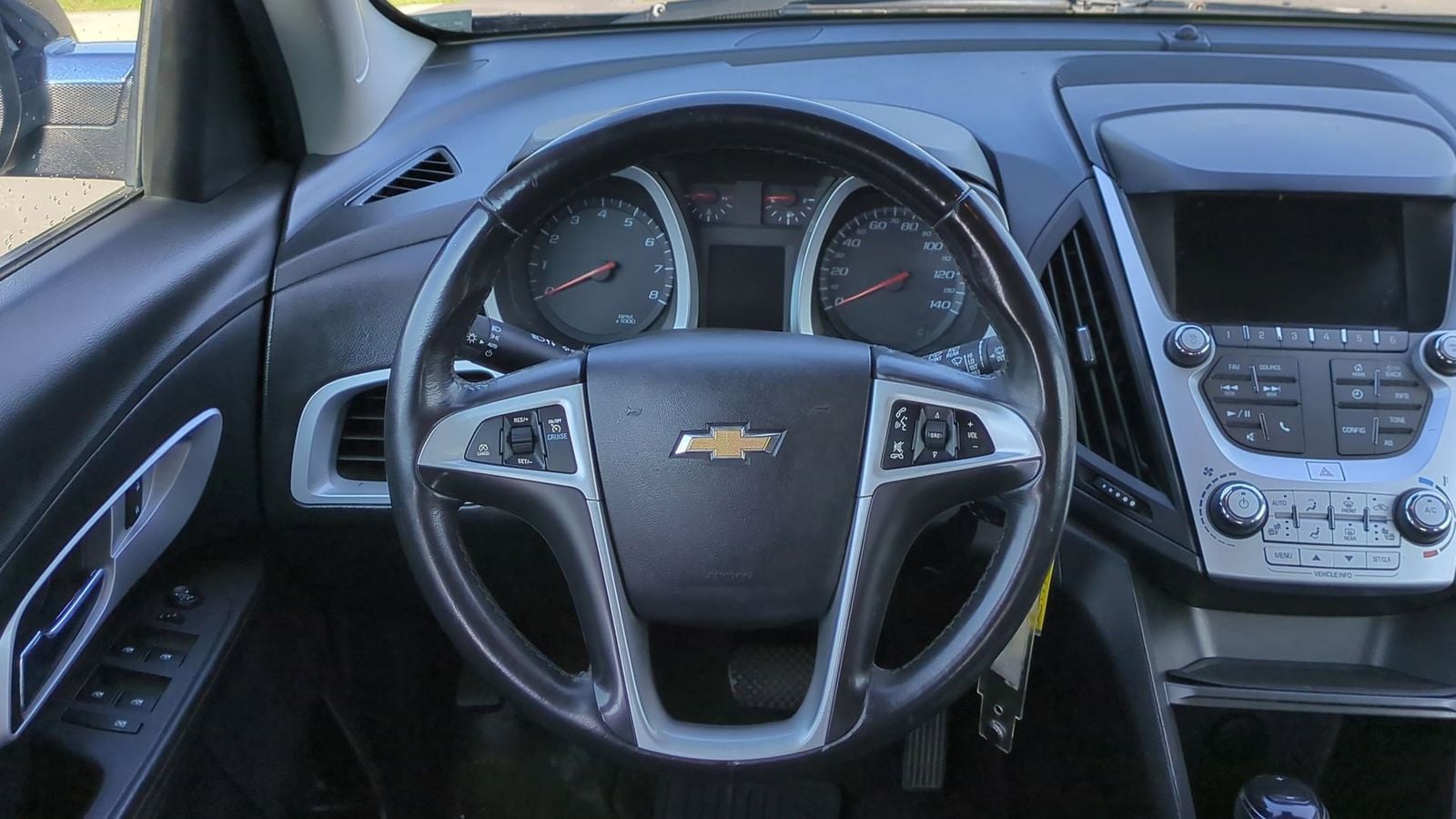 Thumbnail: 2017 Chevrolet Equinox - 19