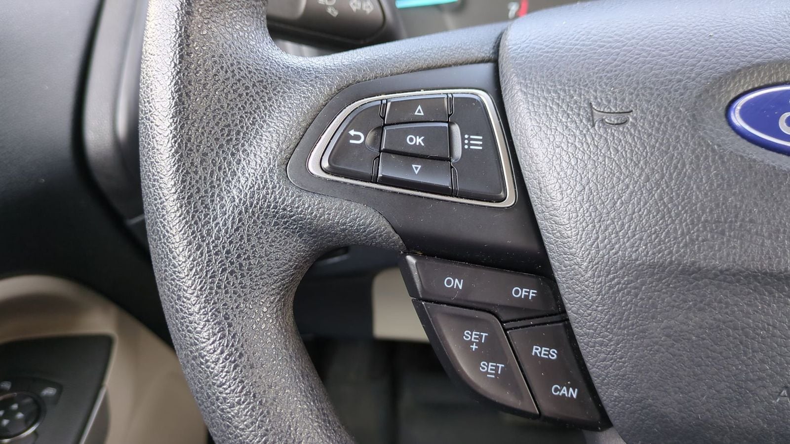 Thumbnail: 2018 Ford EcoSport - 20