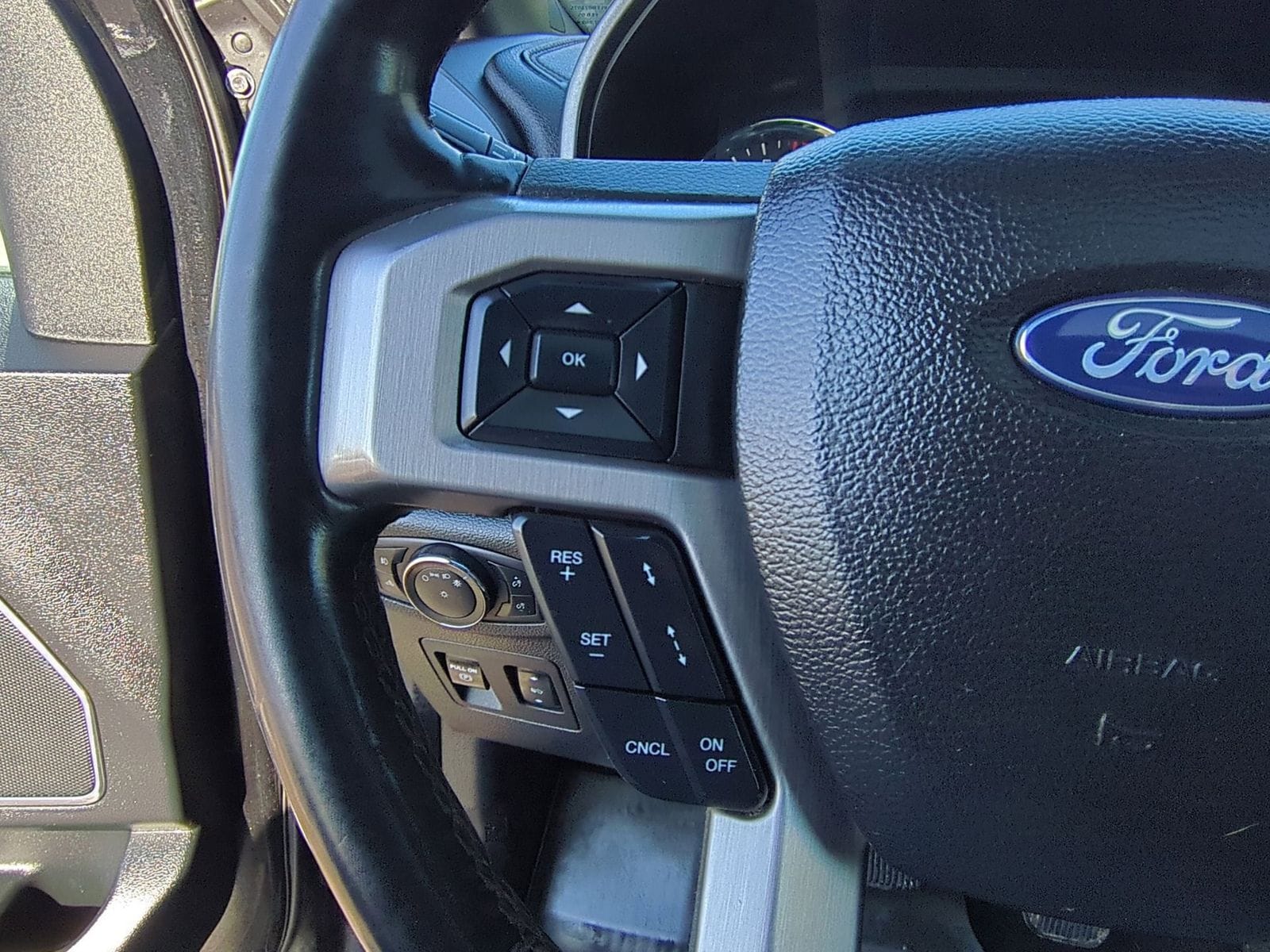 Thumbnail: 2020 Ford F-150 - 31