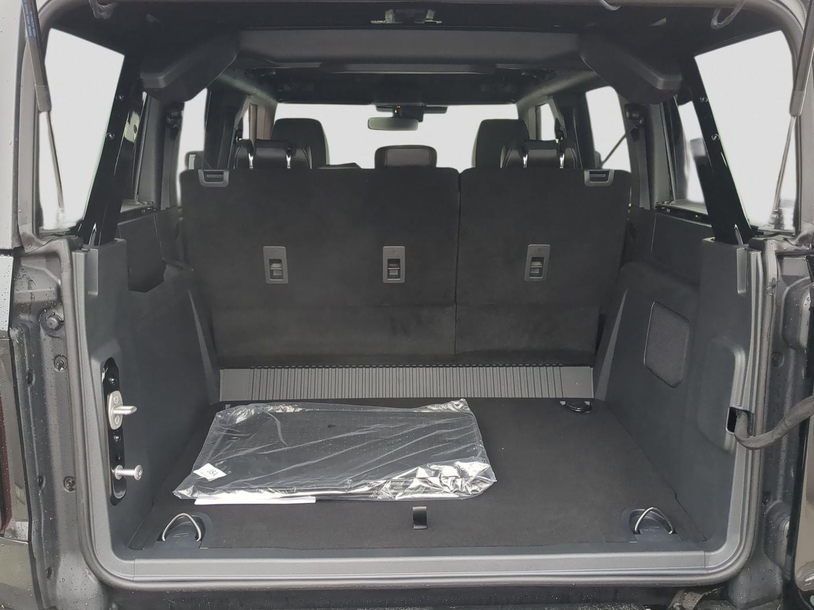 Thumbnail: 2025 Ford Bronco - 33