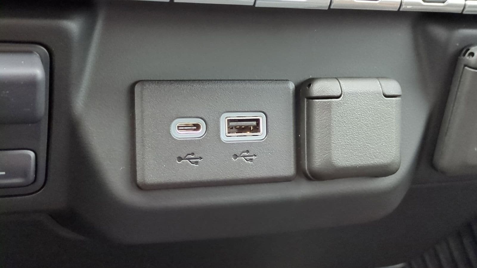 Thumbnail: 2021 Chevrolet Silverado 2500 - 37