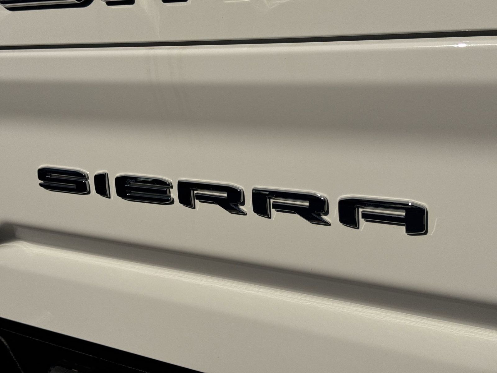 Thumbnail: 2021 GMC Sierra 2500 - 14