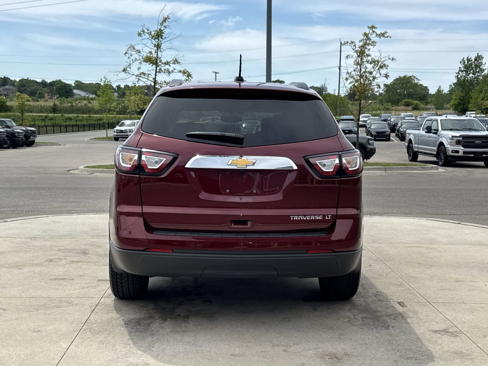 Thumbnail: 2016 Chevrolet Traverse - 7