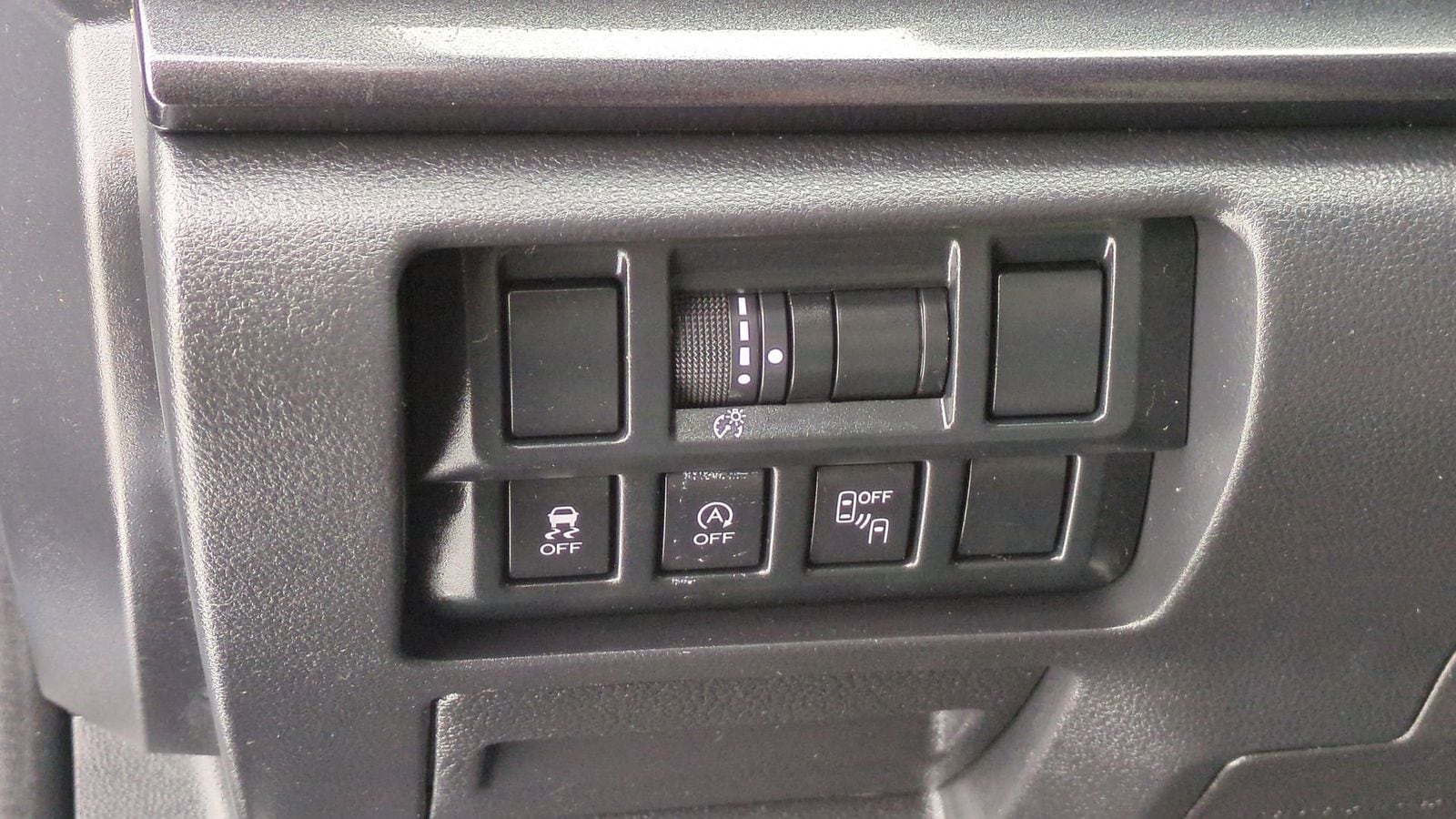 Thumbnail: 2023 Subaru Crosstrek - 17