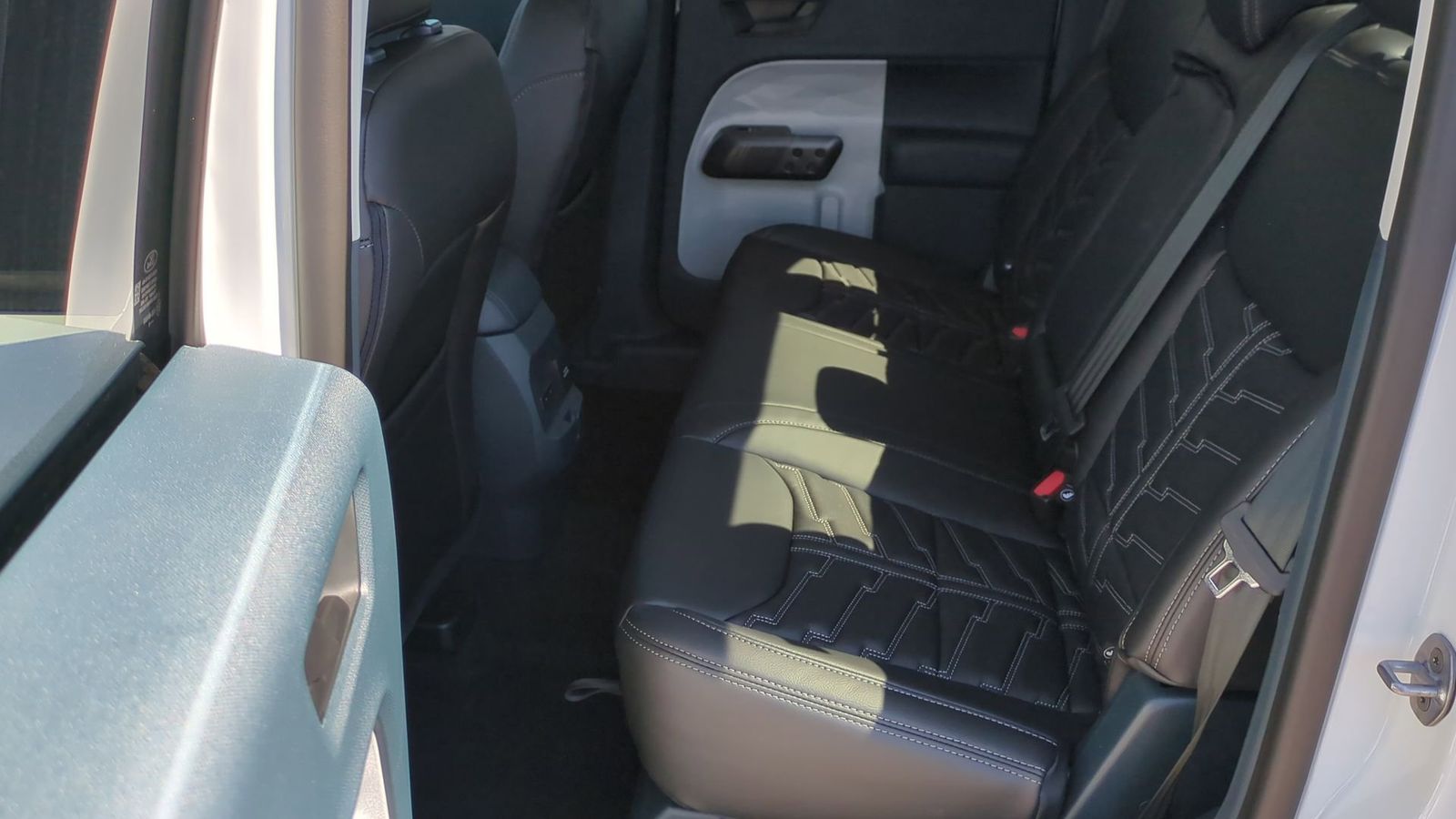 Thumbnail: 2025 Ford Maverick - 15