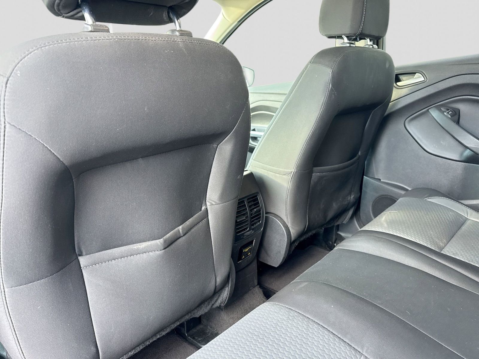 Thumbnail: 2017 Ford Escape - 18