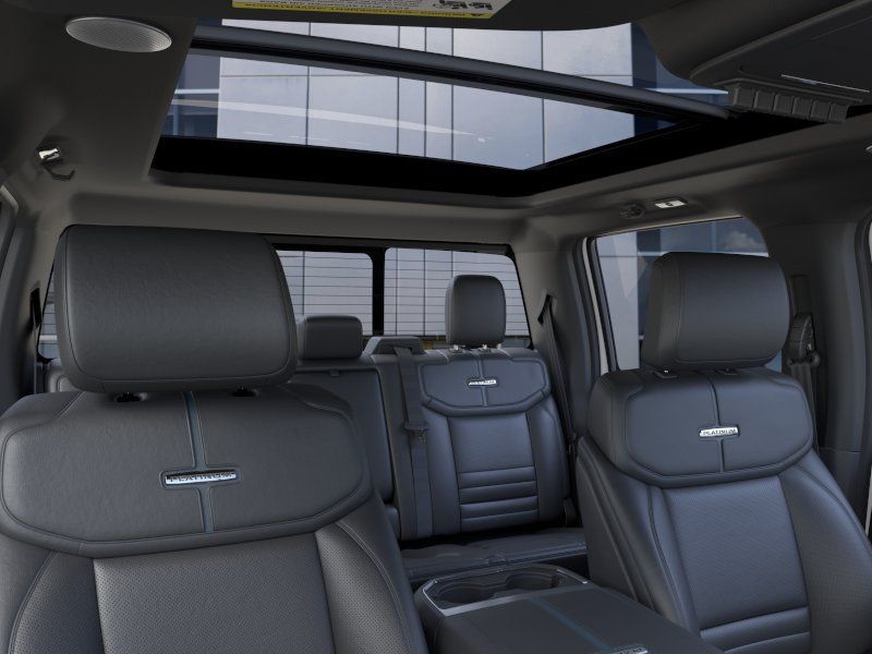 2026 Ford F-250 Super Duty Platinum - Photo 23
