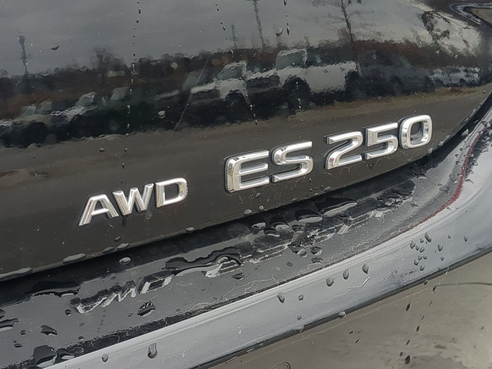 Thumbnail: 2021 Lexus ES - 14