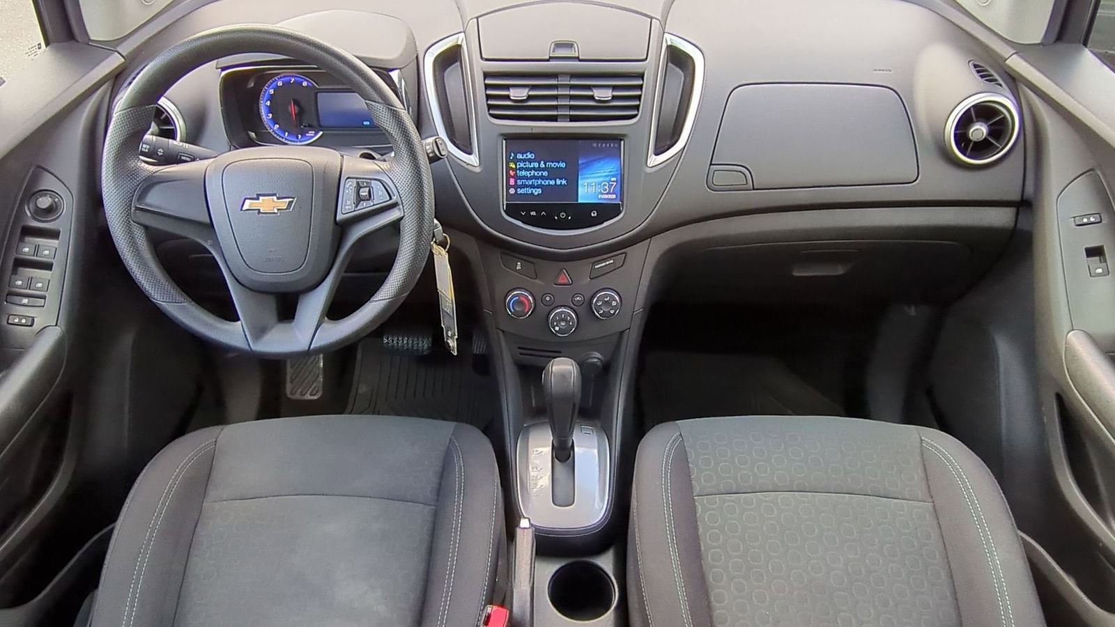 Thumbnail: 2016 Chevrolet Trax - 15