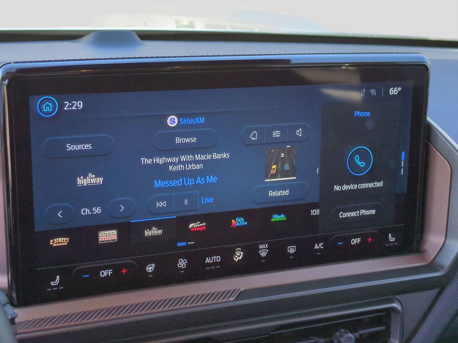 Thumbnail: 2025 Ford Bronco Sport - 26