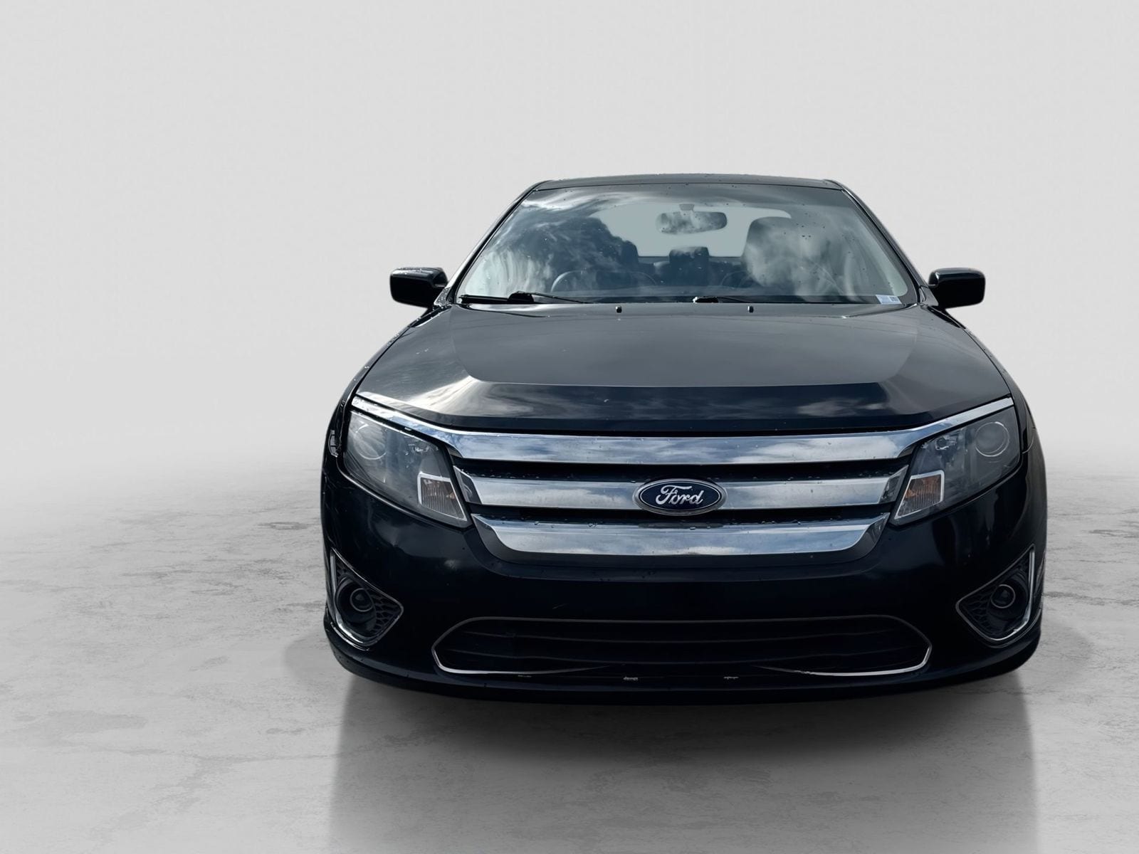 Thumbnail: 2010 Ford Fusion - 4