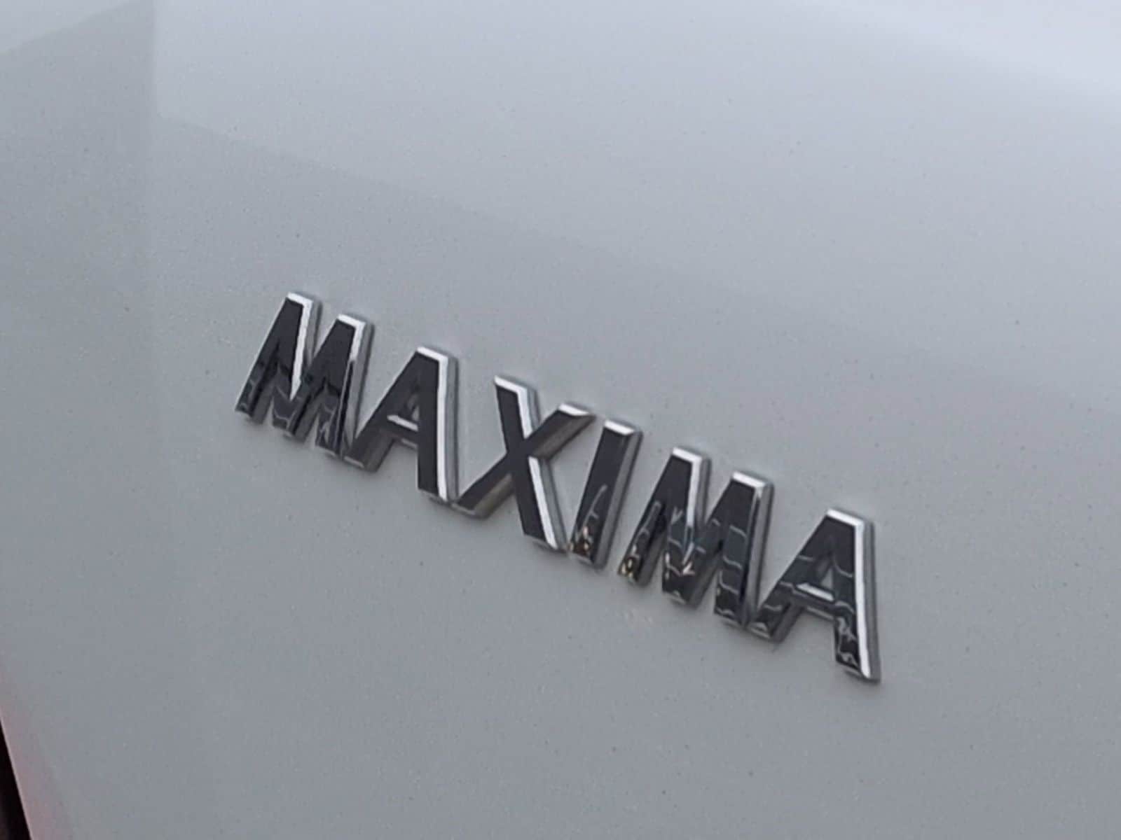 Thumbnail: 2009 Nissan Maxima - 15