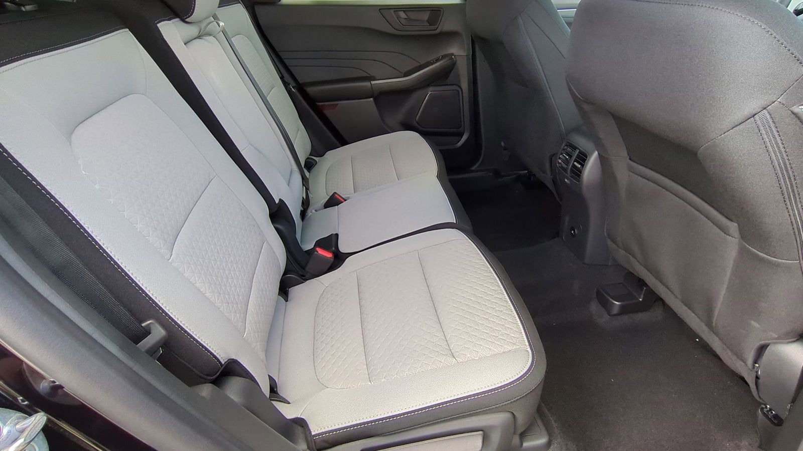 Thumbnail: 2025 Ford Escape - 19