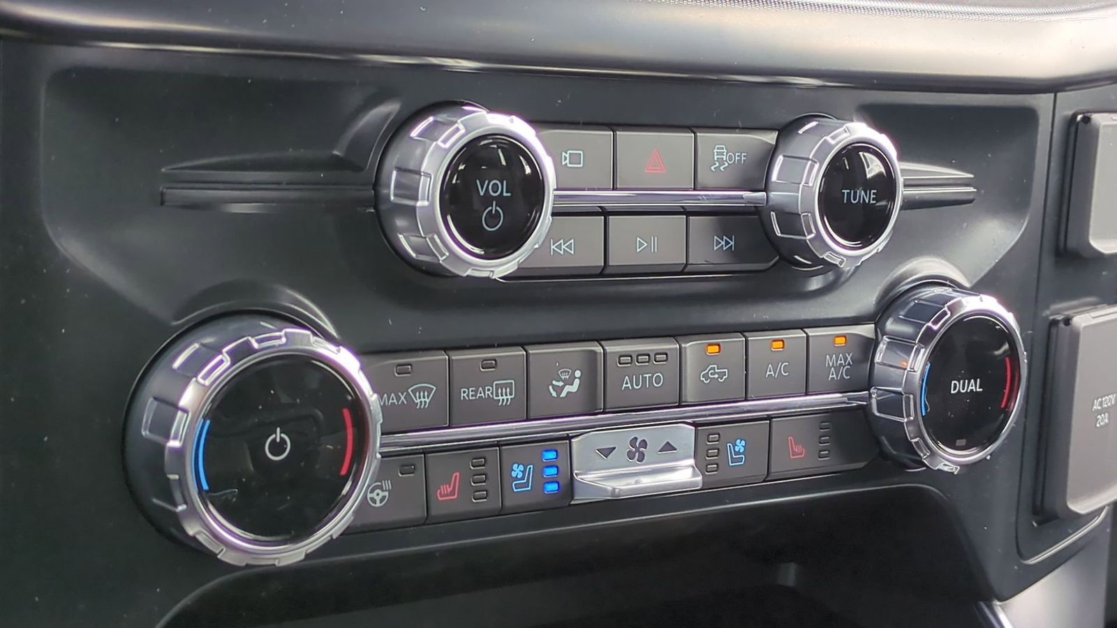 Thumbnail: 2025 Ford F-150 - 28