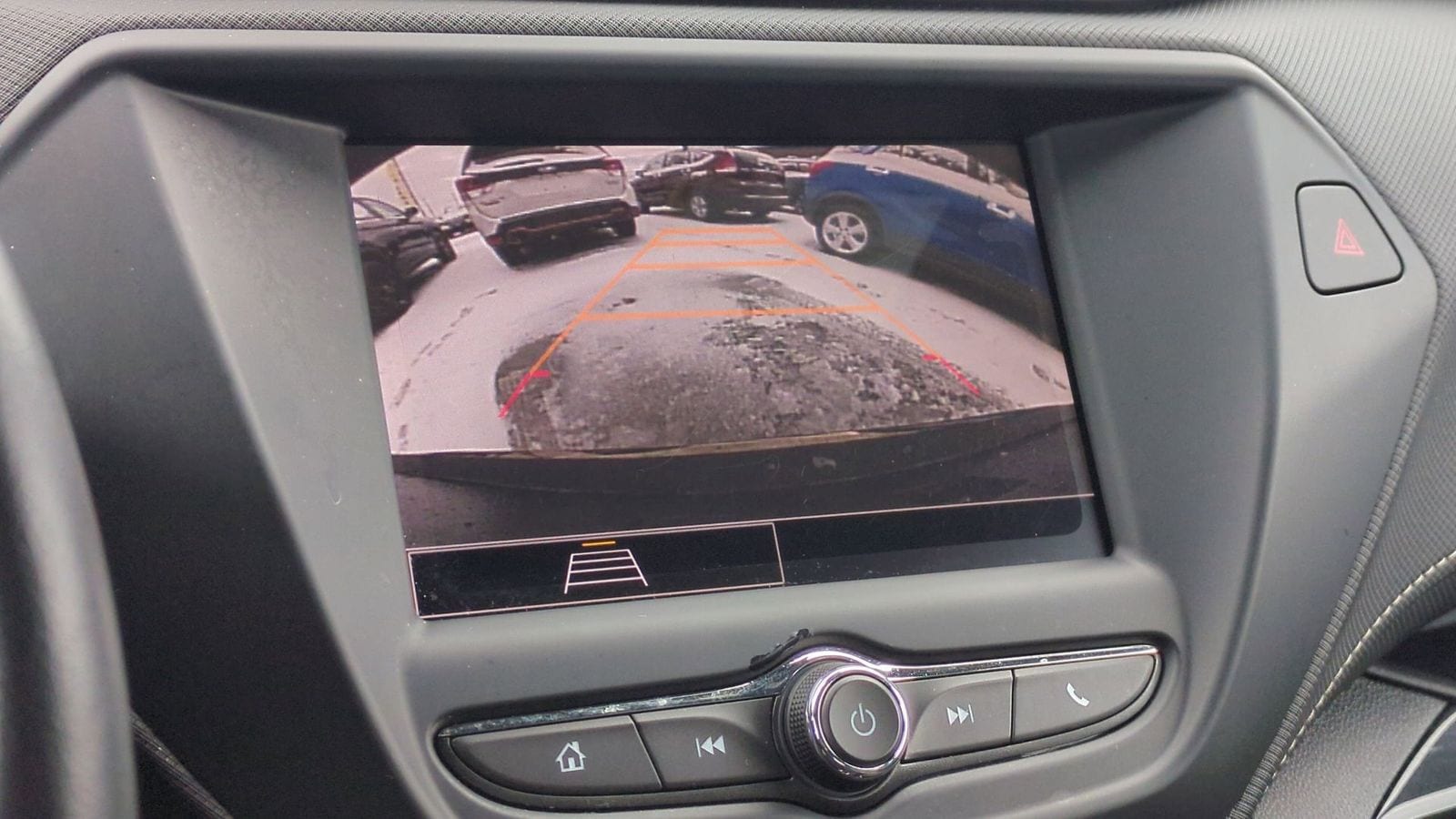 Thumbnail: 2023 Chevrolet TrailBlazer - 31