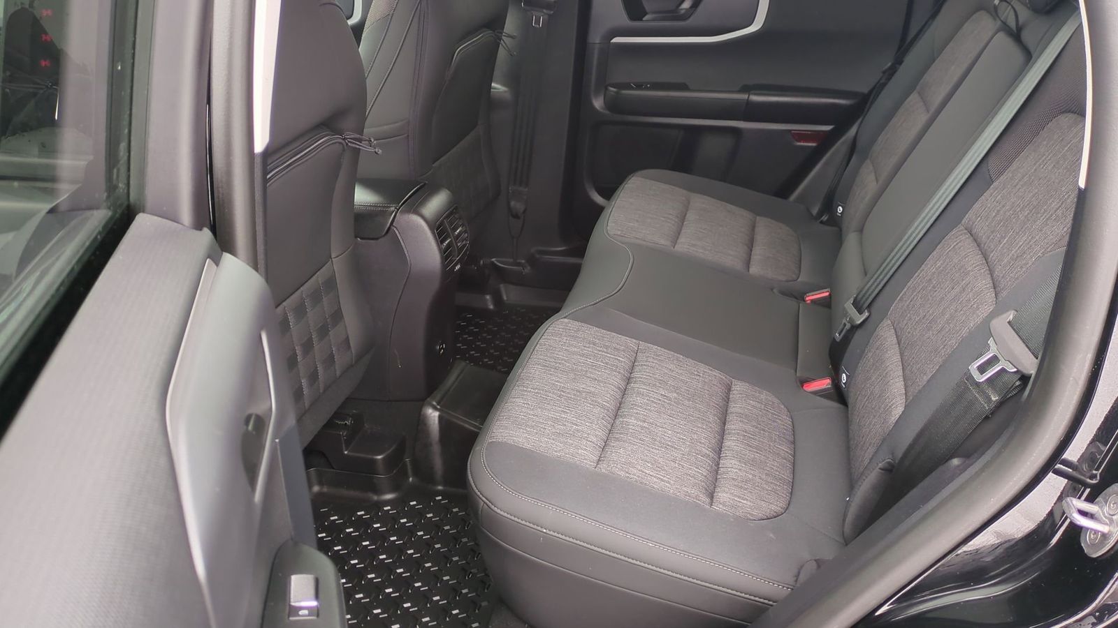 Thumbnail: 2023 Ford Bronco Sport - 20