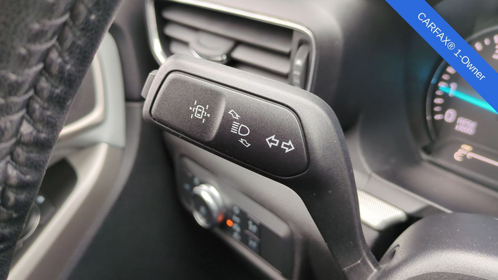 Thumbnail: 2022 Ford Explorer - 30