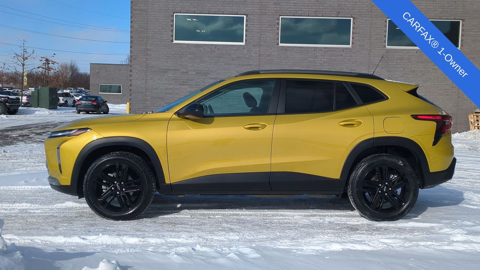 Thumbnail: 2024 Chevrolet Trax - 3