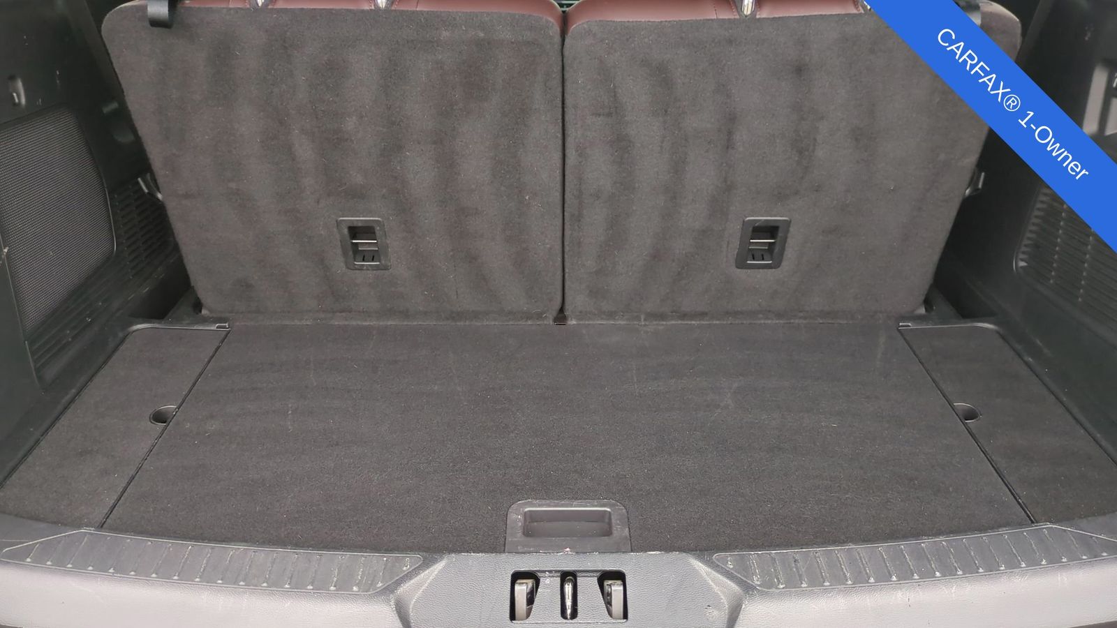 Thumbnail: 2023 Ford Explorer - 37