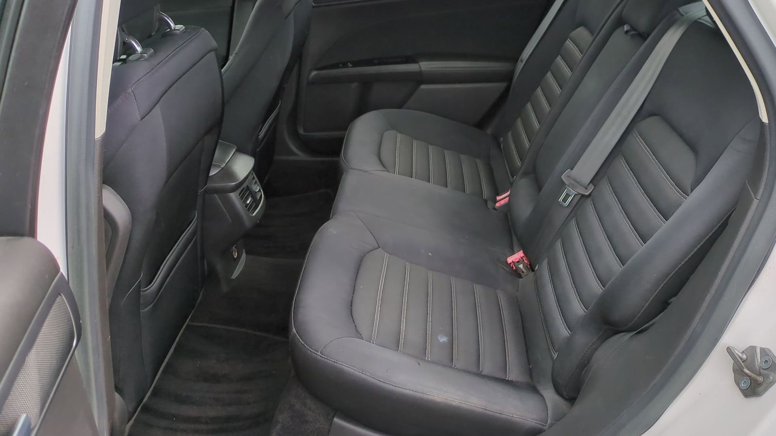 Thumbnail: 2014 Ford Fusion - 17