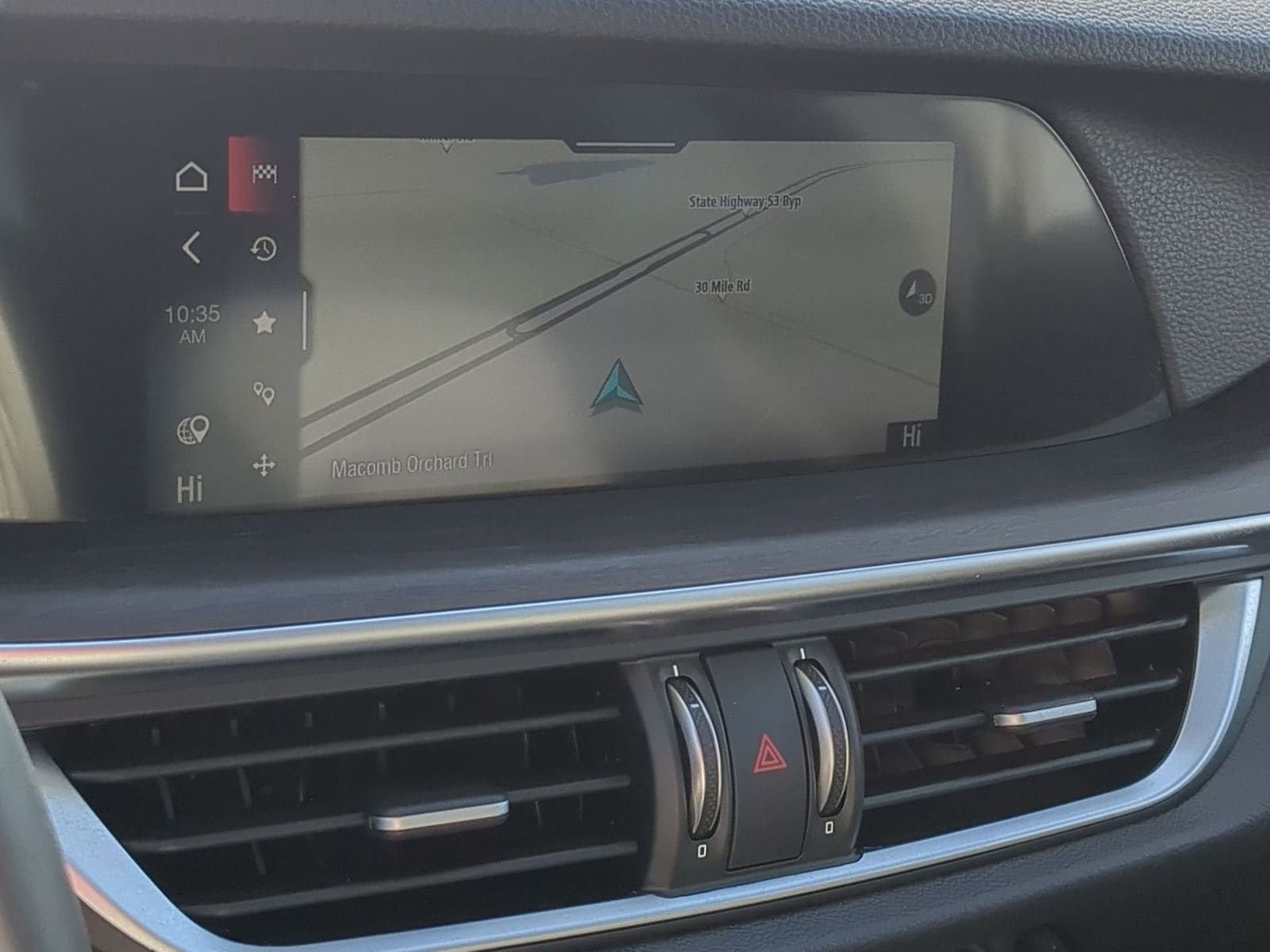 Thumbnail: 2023 Alfa Romeo Stelvio - 33