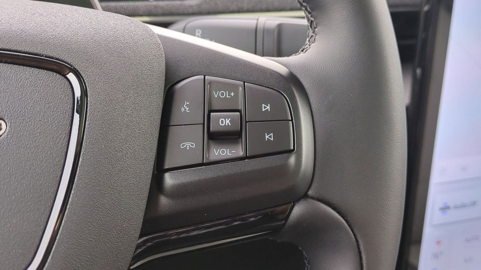 Thumbnail: 2025 Ford Mustang Mach-E - 24