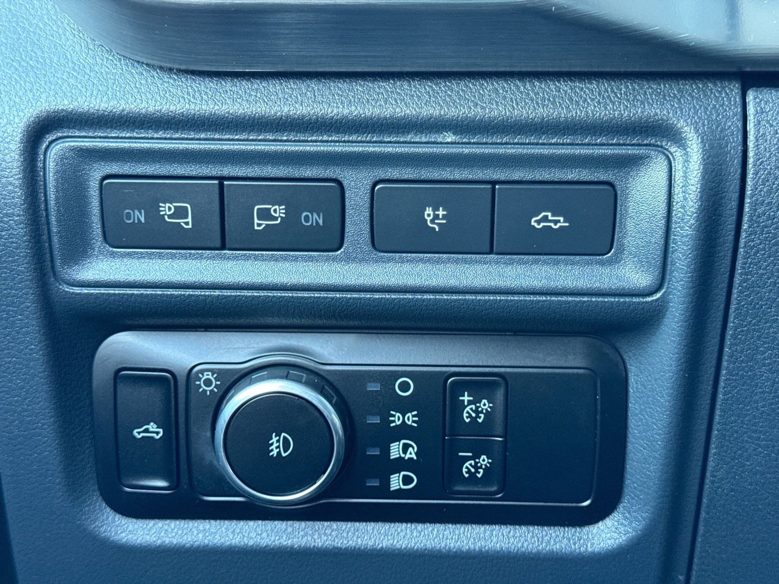 Thumbnail: 2023 Ford F-150 - 28