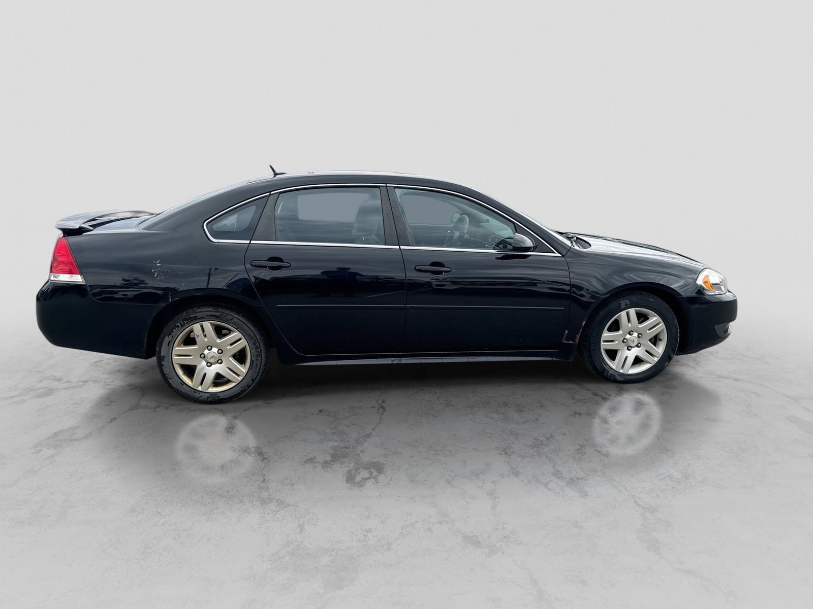 Thumbnail: 2011 Chevrolet Impala - 8