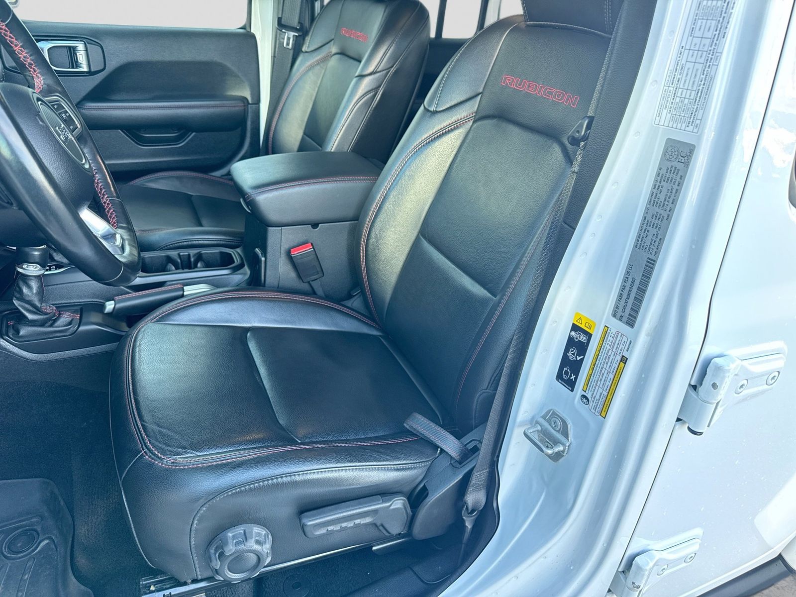 Thumbnail: 2021 Jeep Wrangler - 15