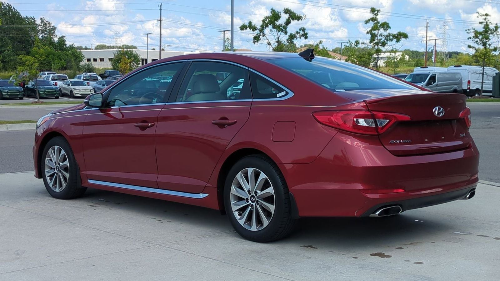 Thumbnail: 2016 Hyundai Sonata - 3