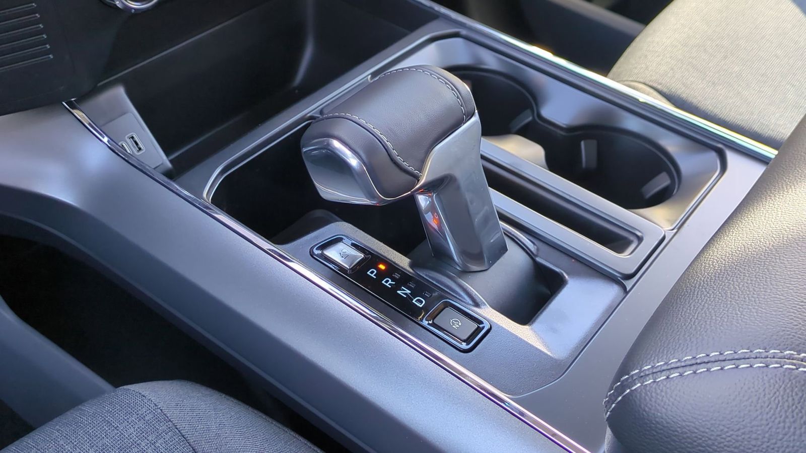 Thumbnail: 2025 Ford F-150 - 32