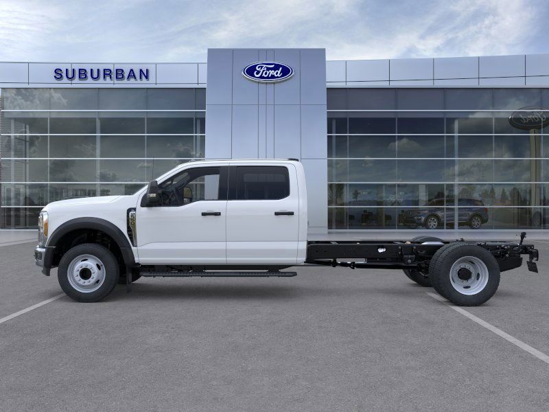 Thumbnail: 2025 Ford F-550 - 3